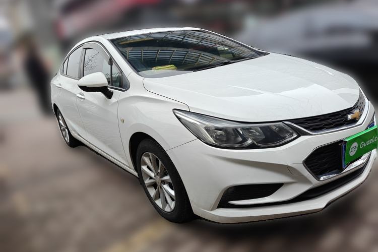 Used Chevrolet Cruze 2017 1.5L Automatic Pioneer Sunroof Edition