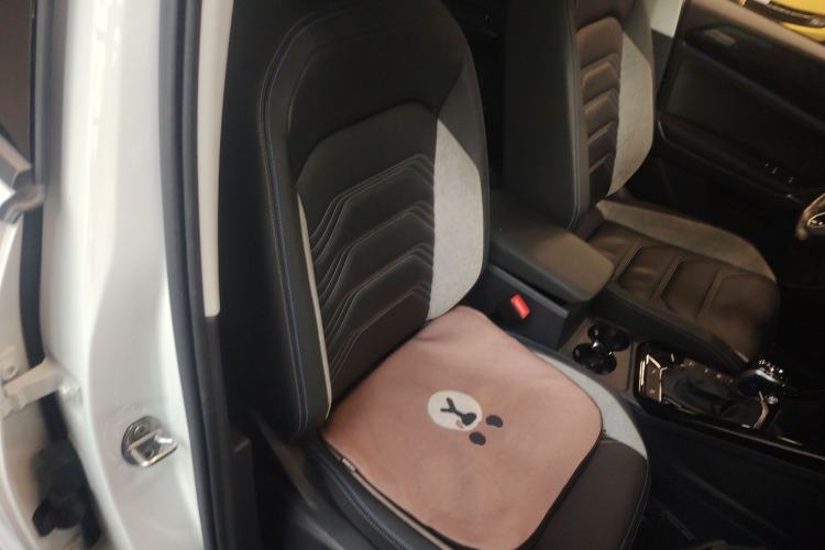 Used Volkswagen Tayron GTE Plug-in Hybrid 2020 1.4T Luxury Model Right Front Seat