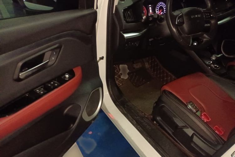 Used Haval H2s 2018 Red-Label 1.5T Dual-Clutch Elite Model