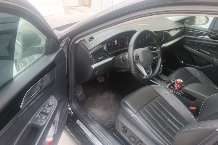 Used Volkswagen Passat 2022 330TSI Elite Edition Driver Seat