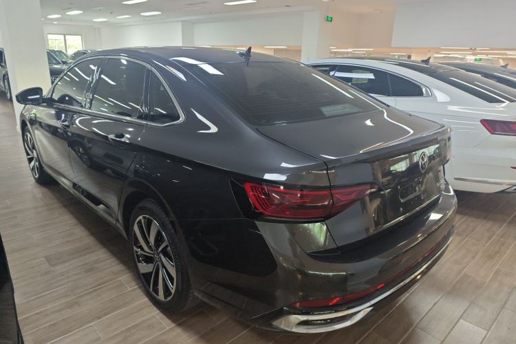 Used Volkswagen Sagitar 2023 300TSI DSG Excellence Edition Rear Left 45 Deg