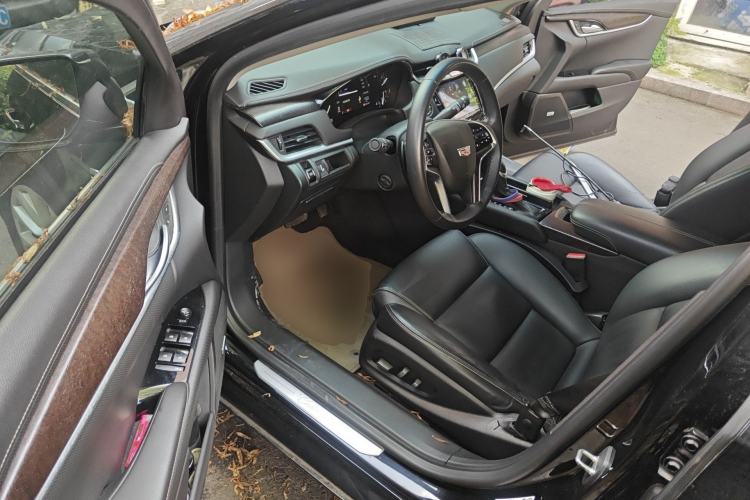 Used Cadillac XTS 2018 28T Elite Edition Driver Seat