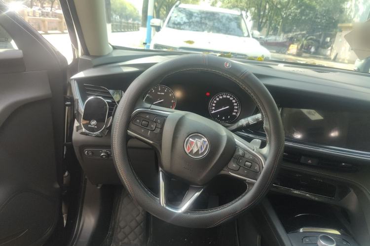 Used Buick Envision 2022 Facelift Encore S 552T Two-Wheel-Drive Luxury Model
