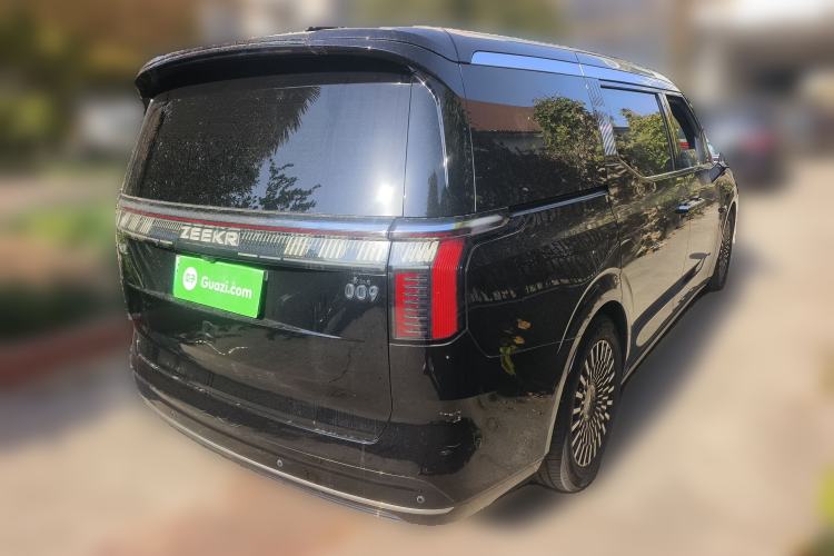 Used Zeekr 009 2022 WE Edition