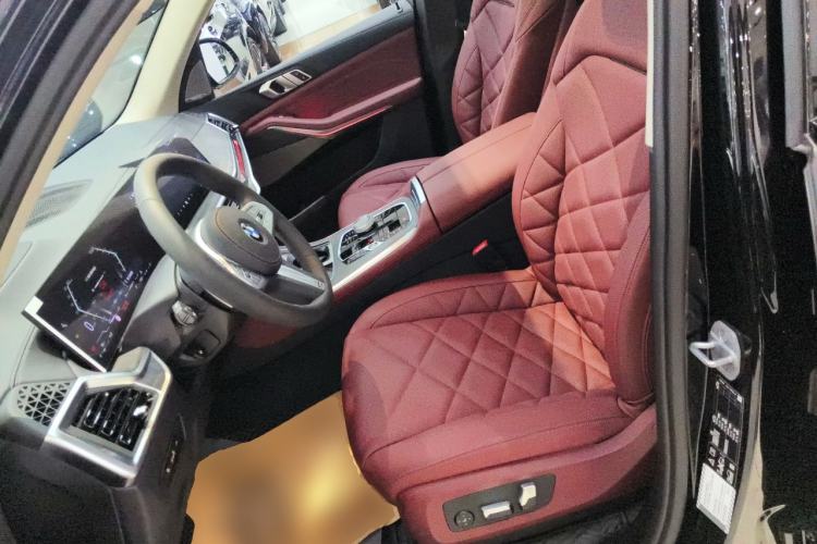 Used BMW X5 2023 xDrive 30Li Luxury M Sport Night Edition Package