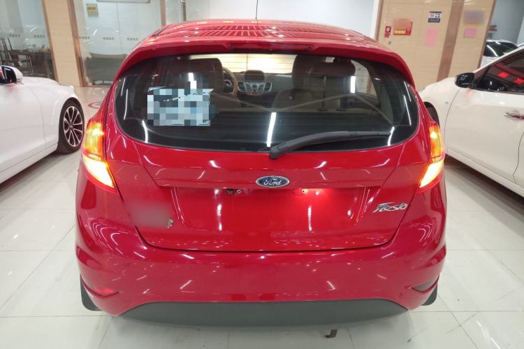 Used Ford Fiesta 2013 Hatchback 1.5L Automatic Fashion Edition
