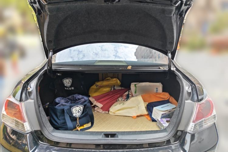 Used Honda Accord 2011 2.4L LX Trunk