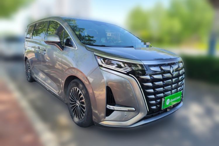 Used Denza D9 2022 DM-i 1040 Prestige Model
