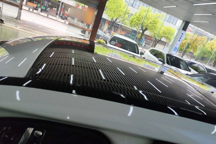 Used Land Rover Range Velar 2022 250 PS Roof