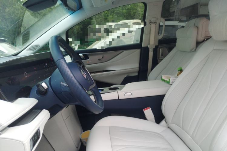 Used Buick GL8 New Energy 2024 Lu Zun Luxury Edition 6-Seater Left Front Seat