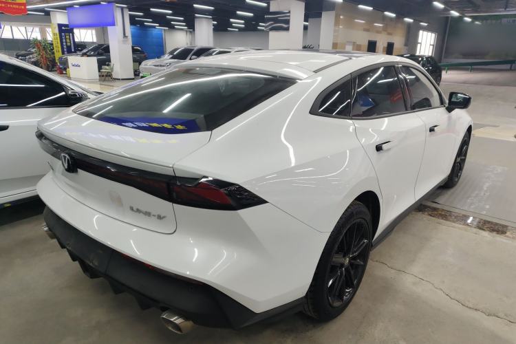 Used CHANGAN UNI-V 2024 1.5T High-Energy Version
