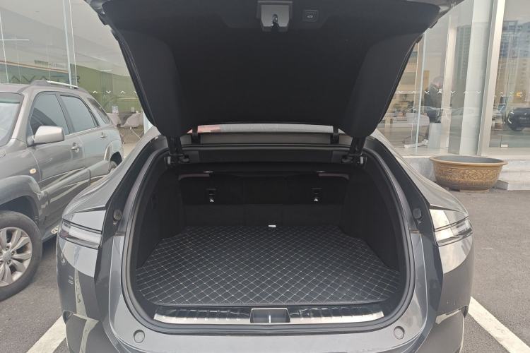 Used Avatr 12 2025 Ultra Extended-Range Edition Trunk