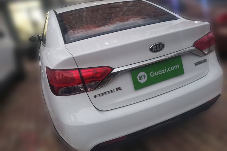 Used Kia Forte 2014 1.6L MT GL
