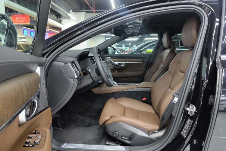 Used Volvo S90 2025 B5 Zhiyuan Luxury Edition Driver Seat