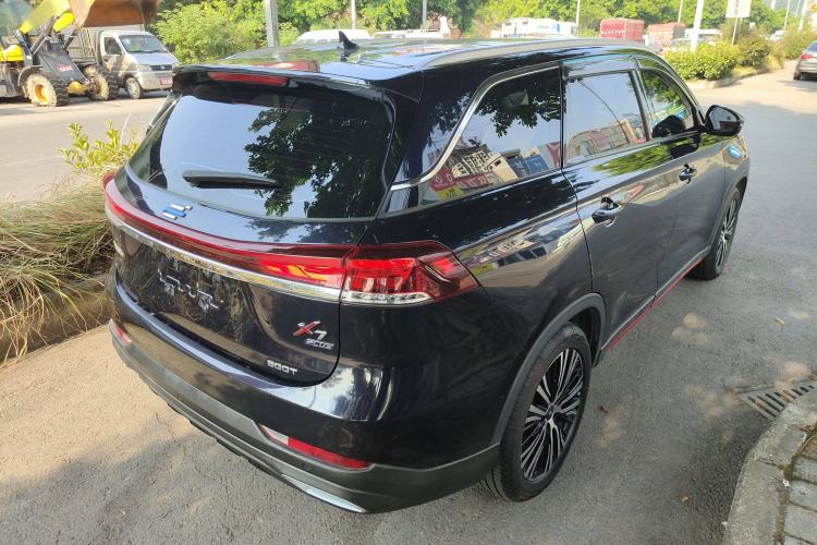 Used Oshan X7 PLUS 2022 1.5T Blue Whale Edition Automatic Smart Luxury 7-Seater