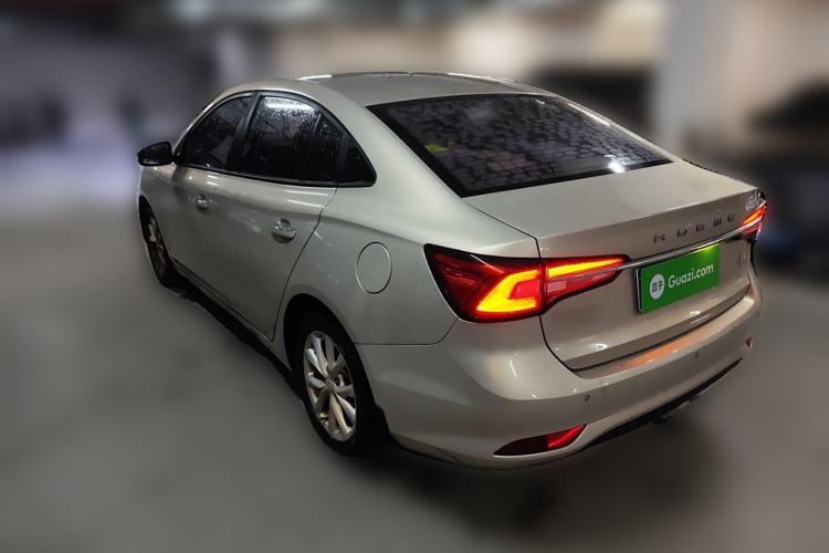 Used Roewe i5 2019 1.5L Manual 4G Connected Langyue Edition