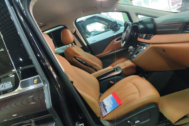 Used Hongqi HQ9 PHEV 2024 2.0T Four-Wheel Drive Business Edition
