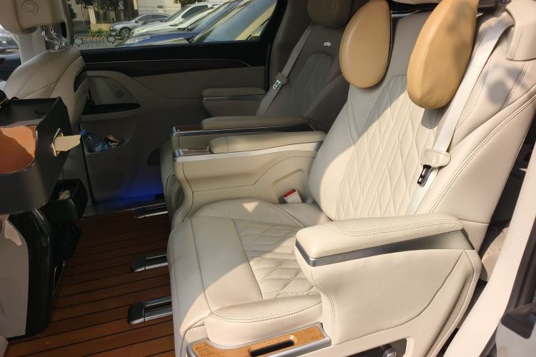 Used Buick GL8 2018 ES 28T Comfort Model China VI Standard
