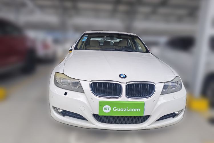 Used BMW 3 Series 2010 320i Luxury Model
