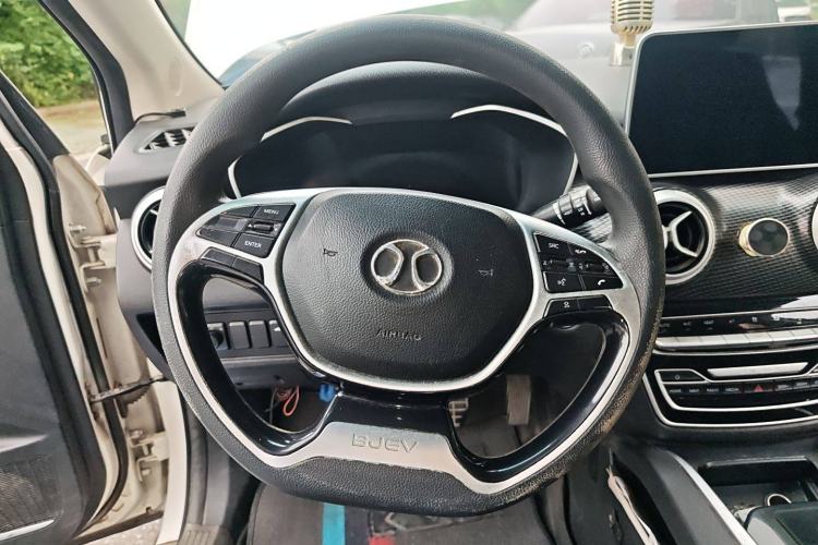 Used BAIC Beijing EU5 2018 R500 Smart Wind Edition
