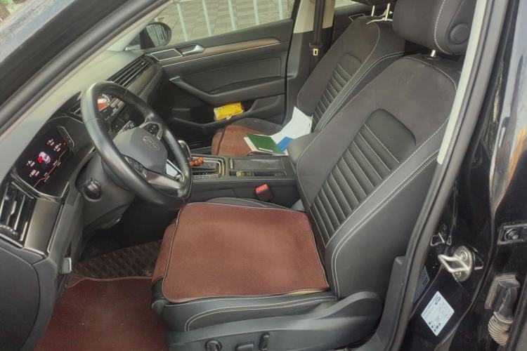 Used Volkswagen Magotan 2020 330TSI DSG Leading Model Left Front Seat