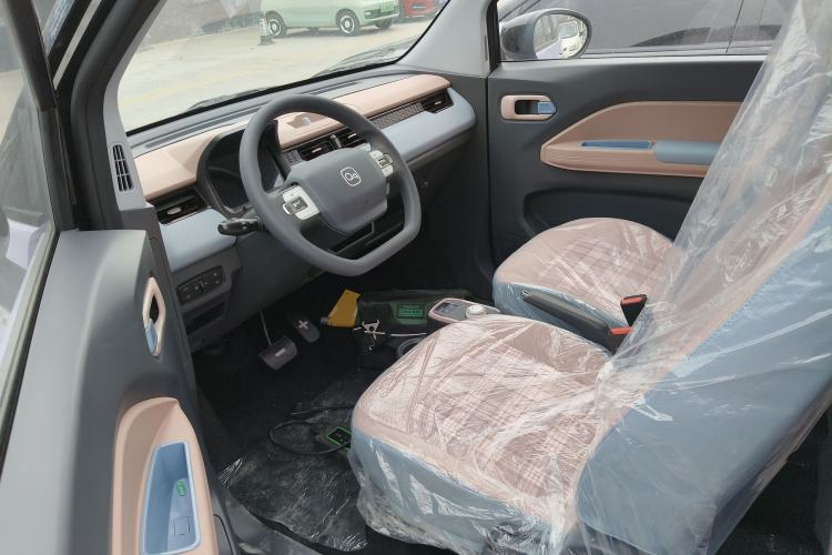 Used Chery QQ Ice Cream 2025 205km Qi Energy Version
