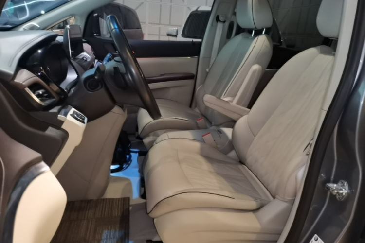 Used Buick GL8 2022 Land Business Class 652T Smart Deluxe Model Left Front Seat