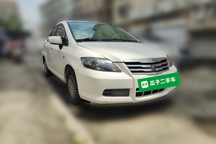 Used Everus S1 2011 1.3L Automatic Comfort Edition Front Right 45 Deg