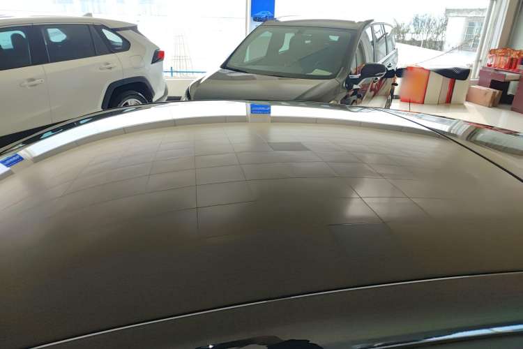 Used Changan UNI-V iDD 2024 Blue Whale Smart Electric iDD 136km Luxury Model
