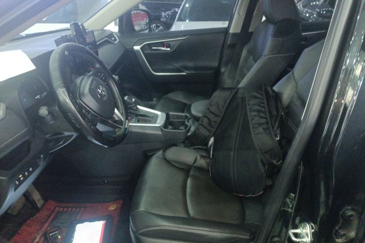 Used Toyota RAV4 2023 2.0L CVT Two-Wheel Drive Fashion Plus Edition