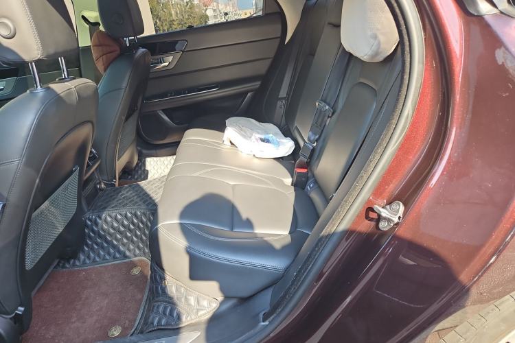 Used Jaguar XFL 2020 XFL 2.0T P200 Two-Wheel-Drive Rally Flag Edition
