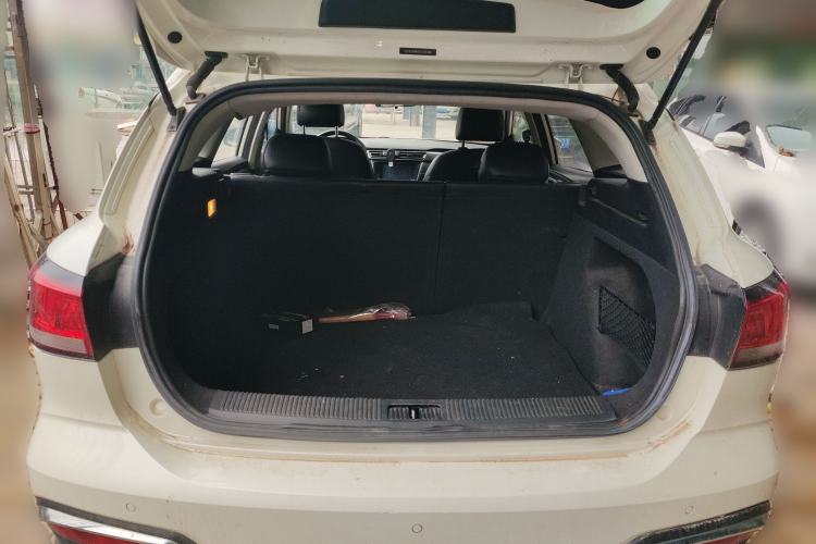 Used Roewe Ei5 2018 Internet Luxury Edition Trunk