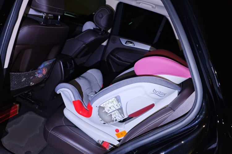 Used Mercedes-Benz GLE-Class 2015 GLE 400 4MATIC Left Rear Seat