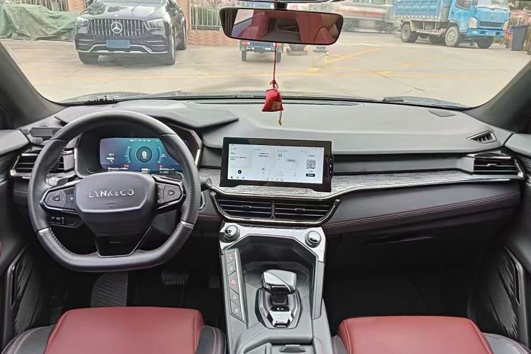 Used Lynk & Co 06 2020 1.5T JinPro model