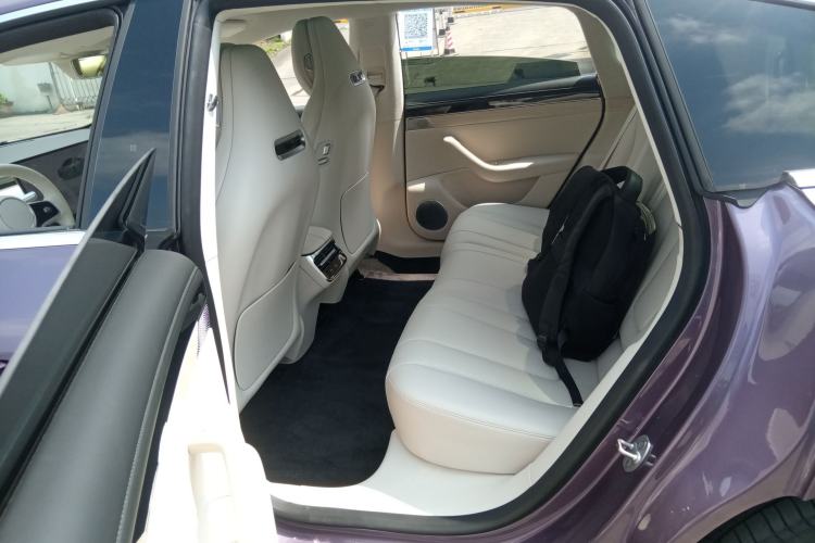 Used Hima Luxeed S7 2025 855 km Max Left Rear Seat