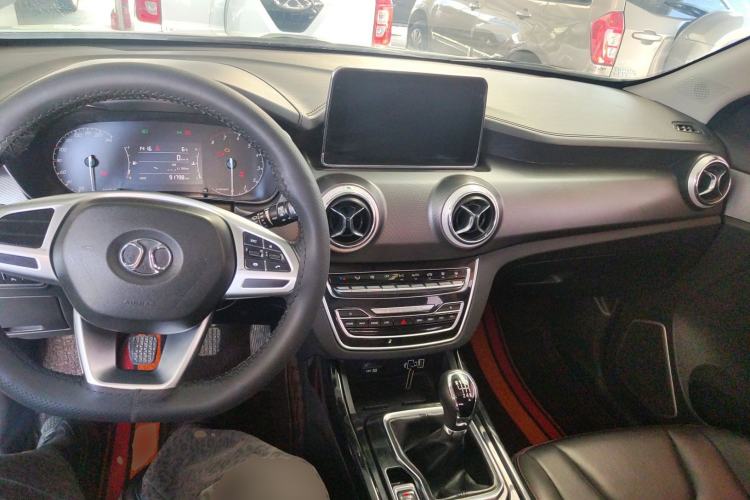 Used BAIC Beijing X5 2018 1.5T Manual Elite Edition National V