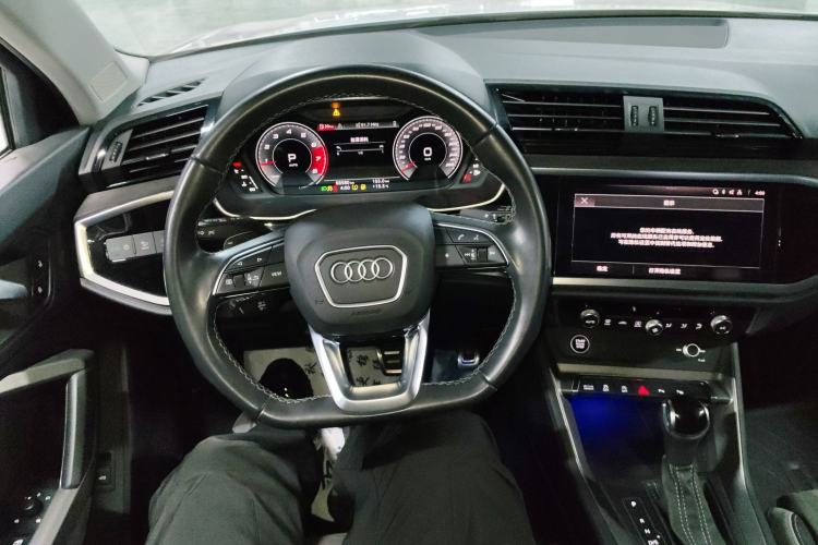 Used Audi Q3 2023 40 TFSI Fashion Dynamic Model
