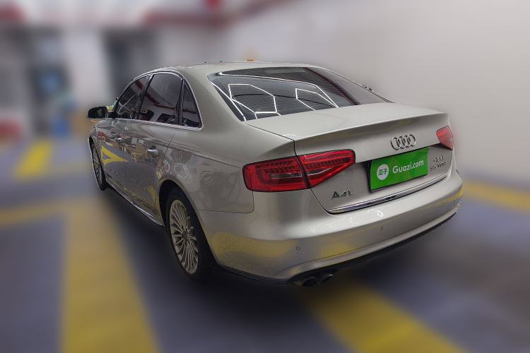 Used Audi A4L 2016 35 TFSI Collector's Edition Automatic Standard Model
