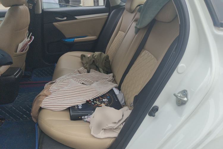 Used Honda Civic 2016 220TURBO CVT Luxury Edition
