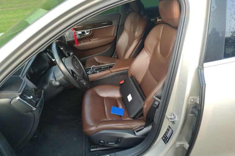 Used Volvo S90 2017 T4 Zhiyuan Edition