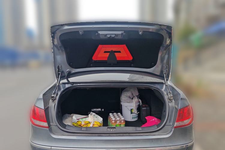 Used Peugeot 408 2011 2.0L Automatic Prestige Edition
