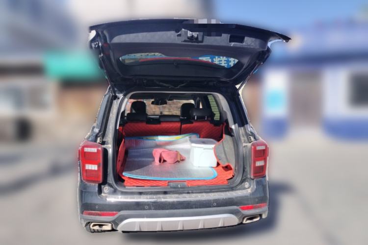 Used GAC Trumpchi GS8 2017 320T Two-Wheel Drive Luxury Smart Connectivity Version (7 Seats) Trunk