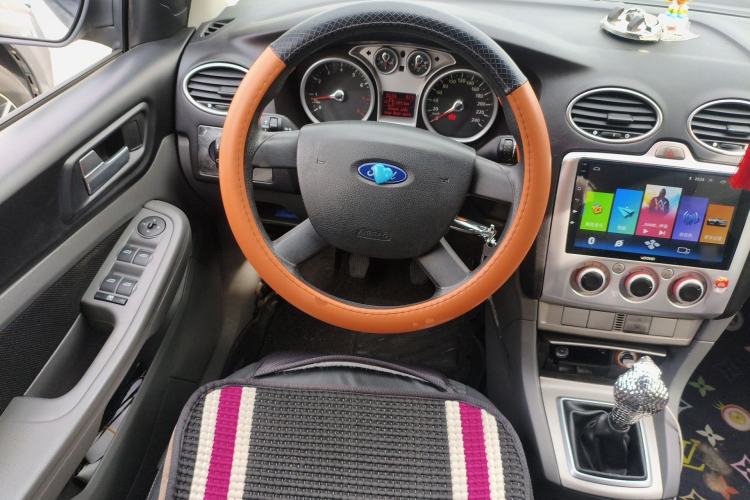 Used Ford Focus 2013 Hatchback Classic 1.8L Manual Base Model