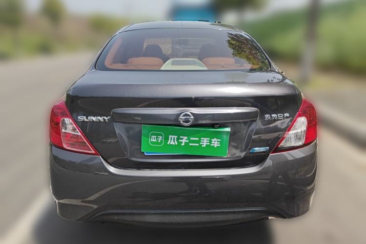 Used Nissan Sunny 2015 1.5XE Manual Comfort Edition
