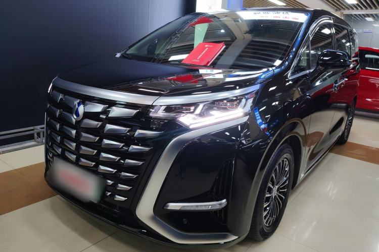 Used Denza D9 2024 DM-i 1050 Luxury Model