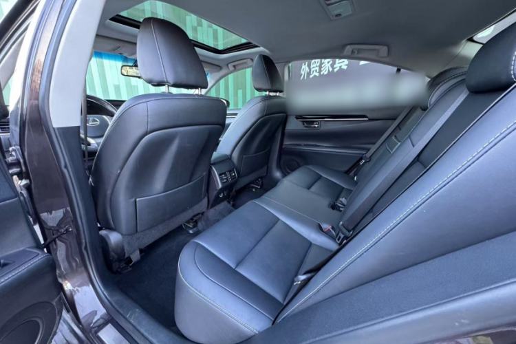 Used Lexus ES 2014 250 Elite Edition
