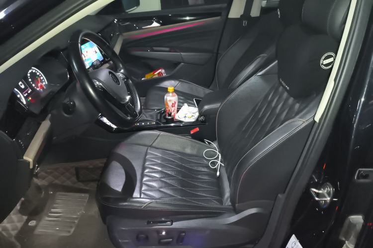 Used Volkswagen Passat New Energy 2020 430 PHEV Hybrid Luxury Edition China VI Standard Left Front Seat