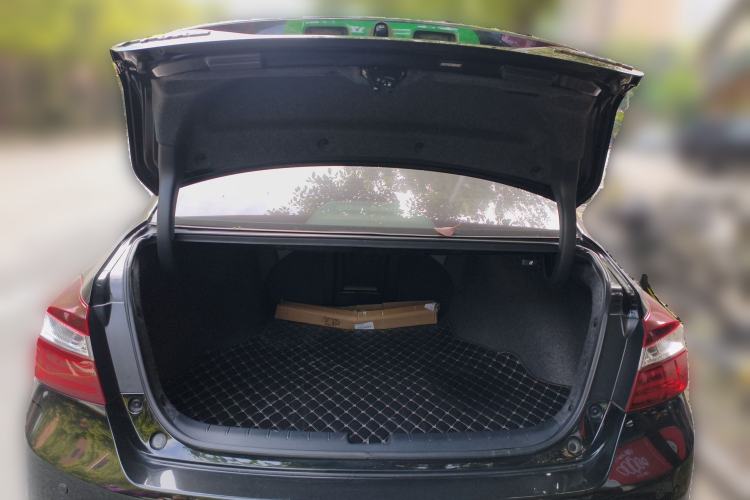 Used Honda Accord 2016 2.0L Comfort Edition
