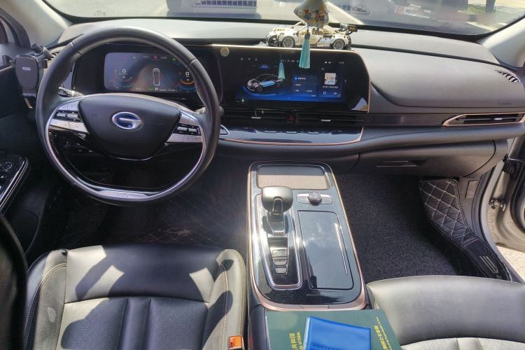 Used GAC Group Toyota iA5 2019 Luxury Edition Center Console