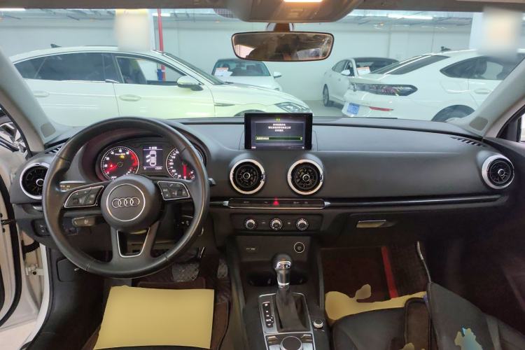 Used Audi A3 2020 Limousine 35 TFSI Fashion Edition China VI Emission Standard
